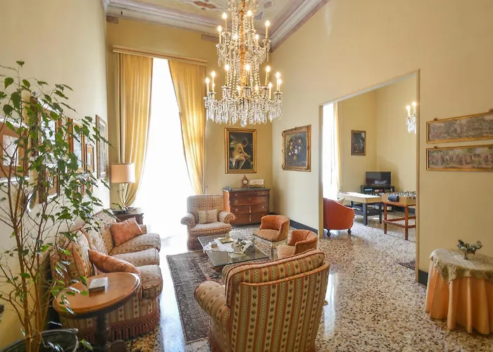 Appartement In Sestri Ponente