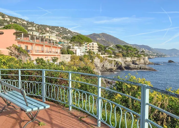 Appartement In Sestri Ponente
